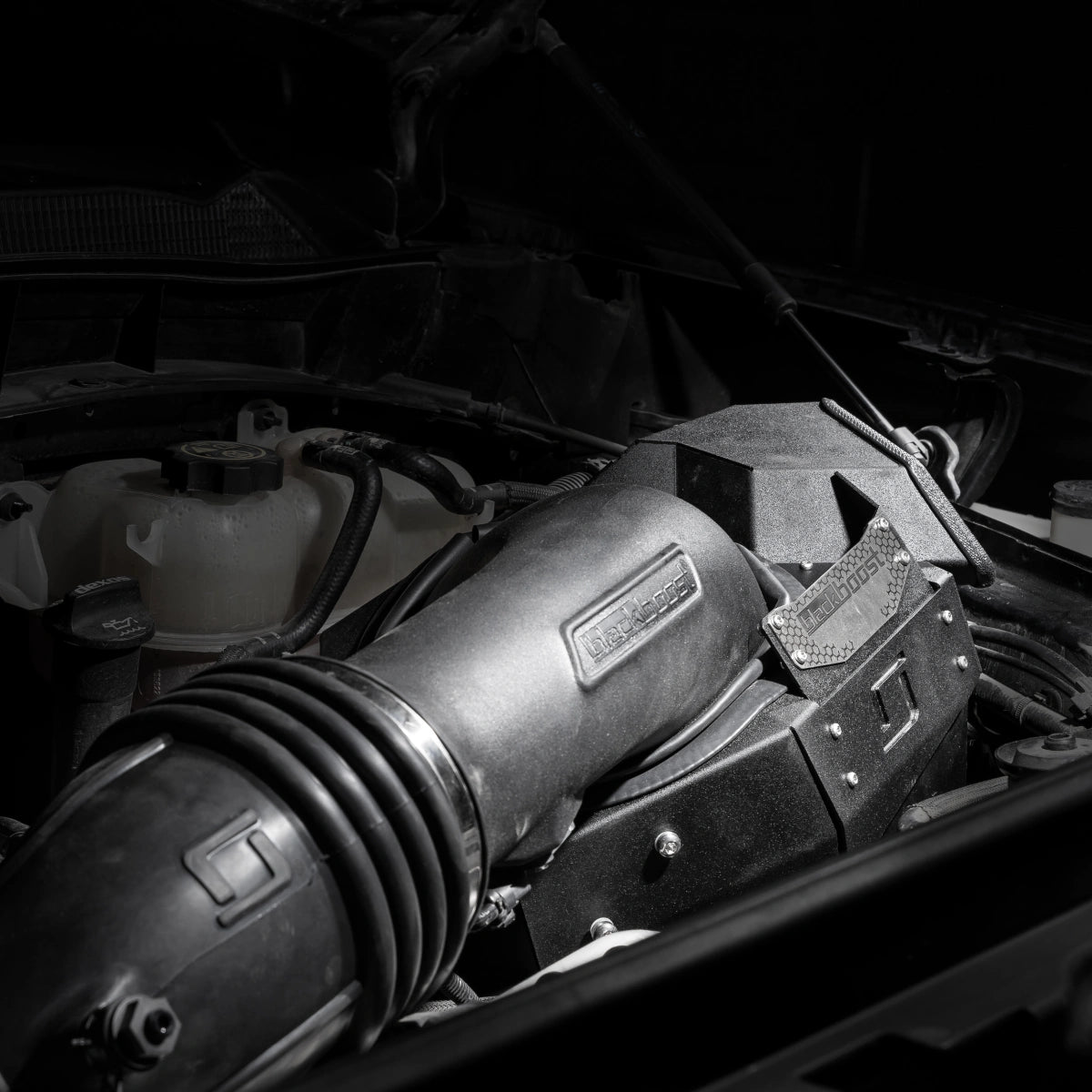 GMC Sierra 1500 5.3L V8 L83 N/A Cold Air Intake System