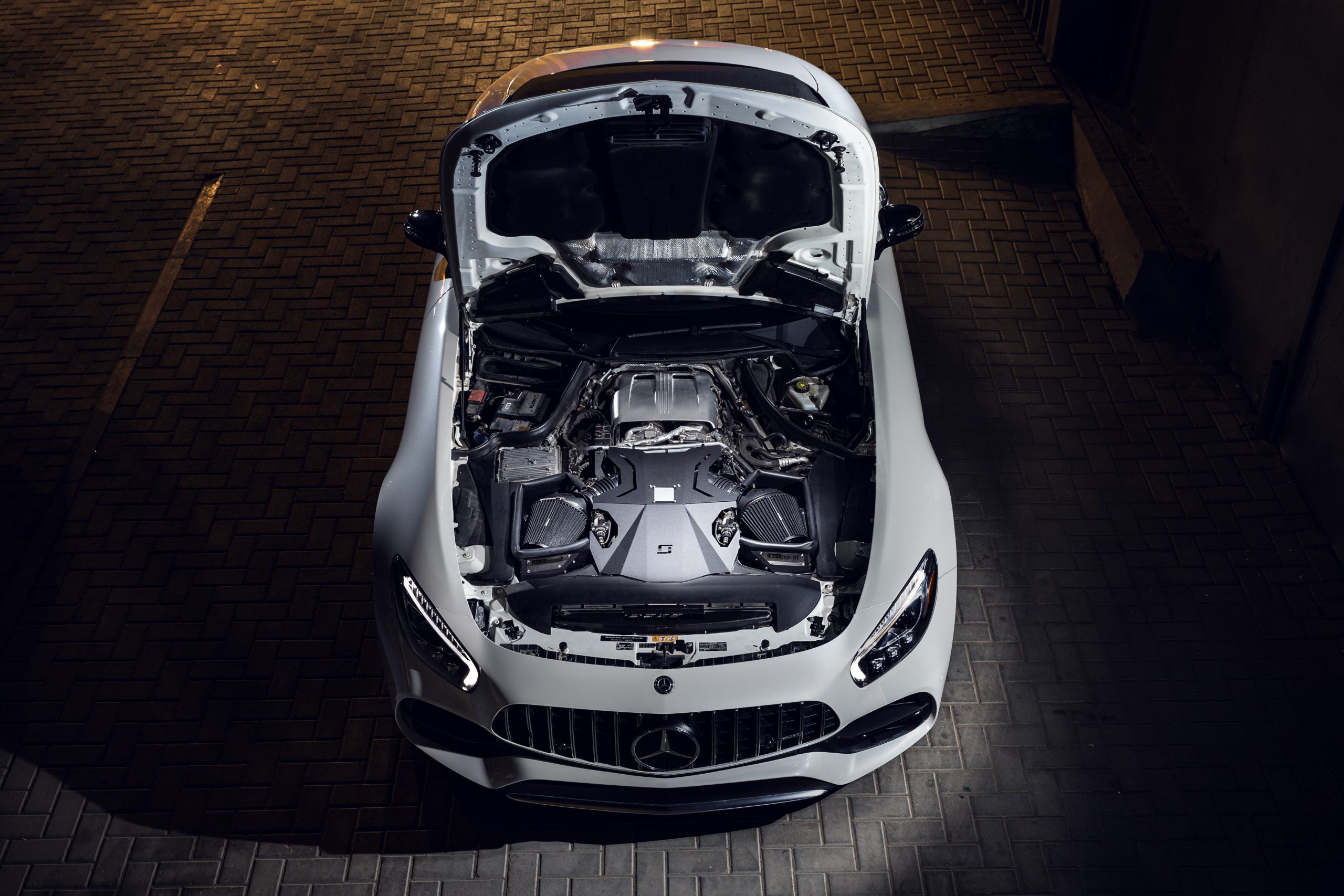Mercedes-GT-_-GTS-_-GTR-AMG-M177-Cold-Air-Intake-Installed