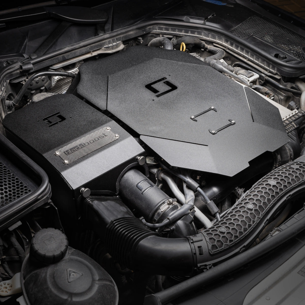 Mercedes GLC300 (205) M274 2.0L Turbo Cold Air Intake System